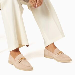 Sam Edelman Beige Loafers with Gold Chain